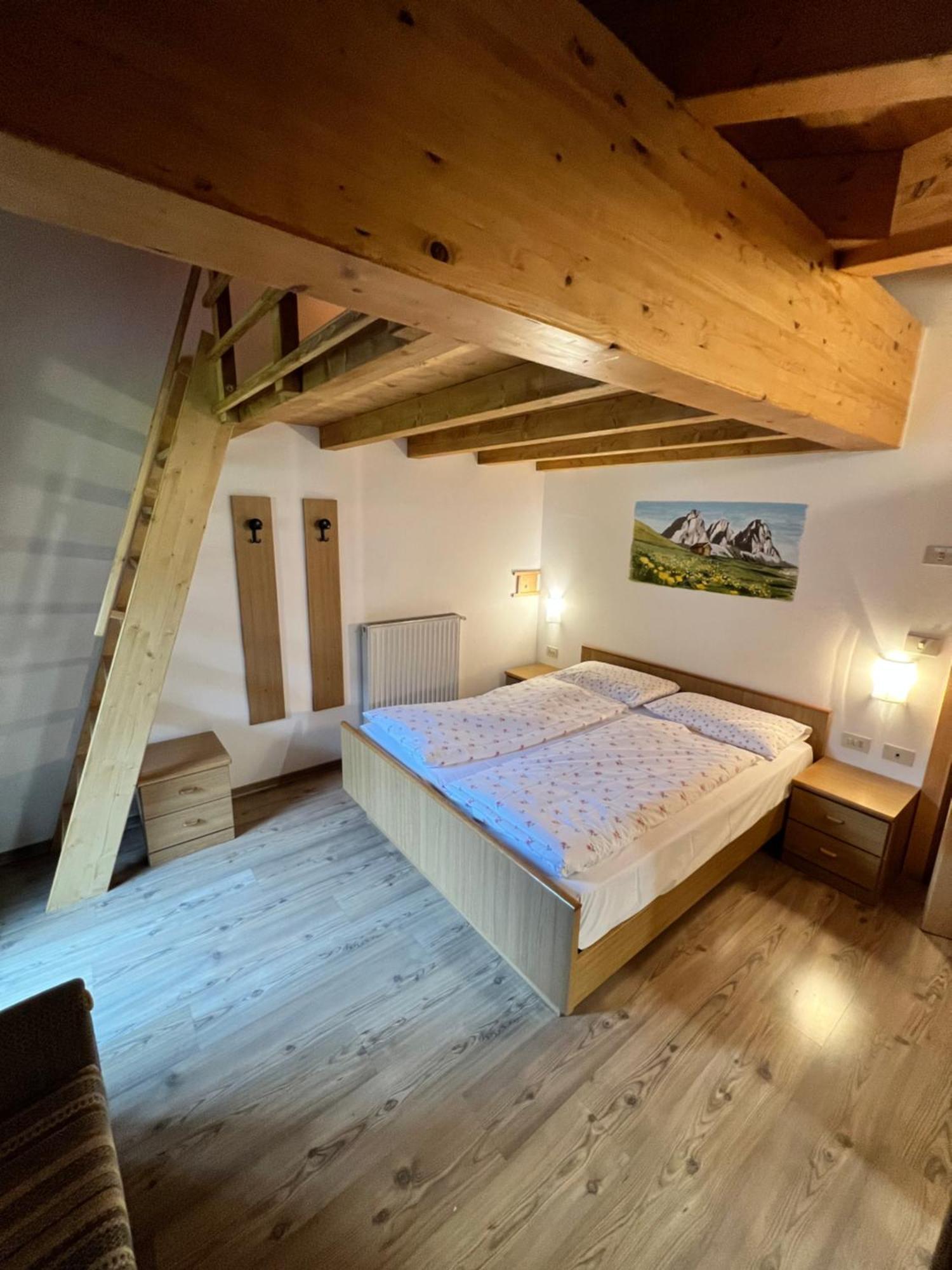 Garni Eden Bed And Breakfast Soraga Exterior foto